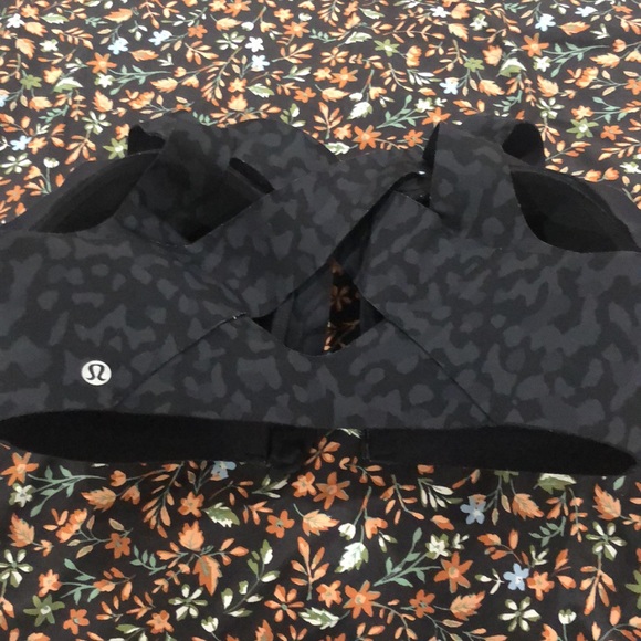 Lulu🍋 Enlite Bra Zip Front Formation Camo Deep Coal size 32DD - Picture 9 of 10